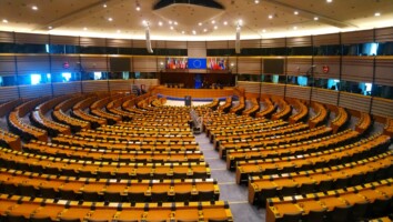 34,35,313,323.270508